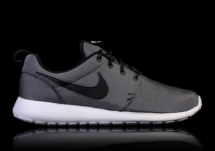 how much are black and white roshes
