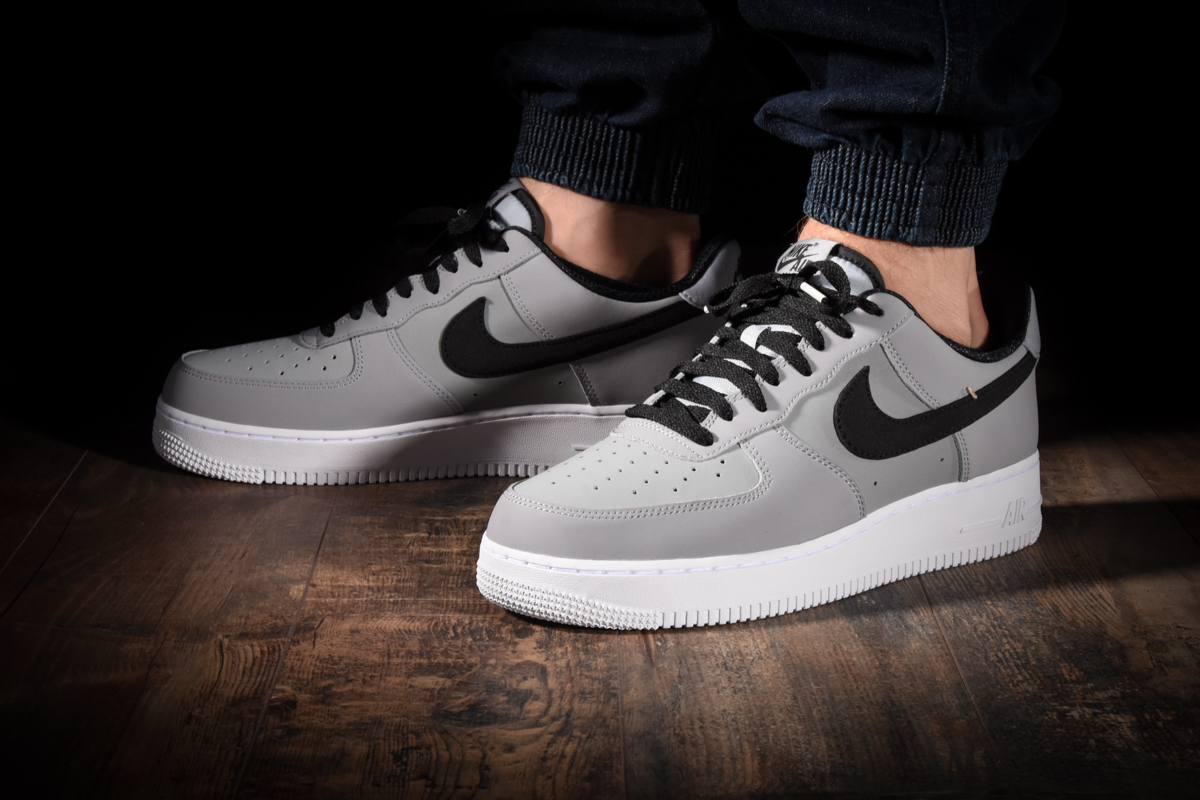 NIKE AIR FORCE 1 07 LEATHER GREY BLACK fur 100 00 kicksmaniac