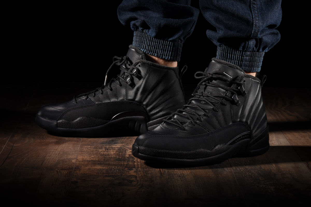 NIKE AIR JORDAN 12 RETRO WINTERIZED BLACK fur 200 00 kicksmaniac