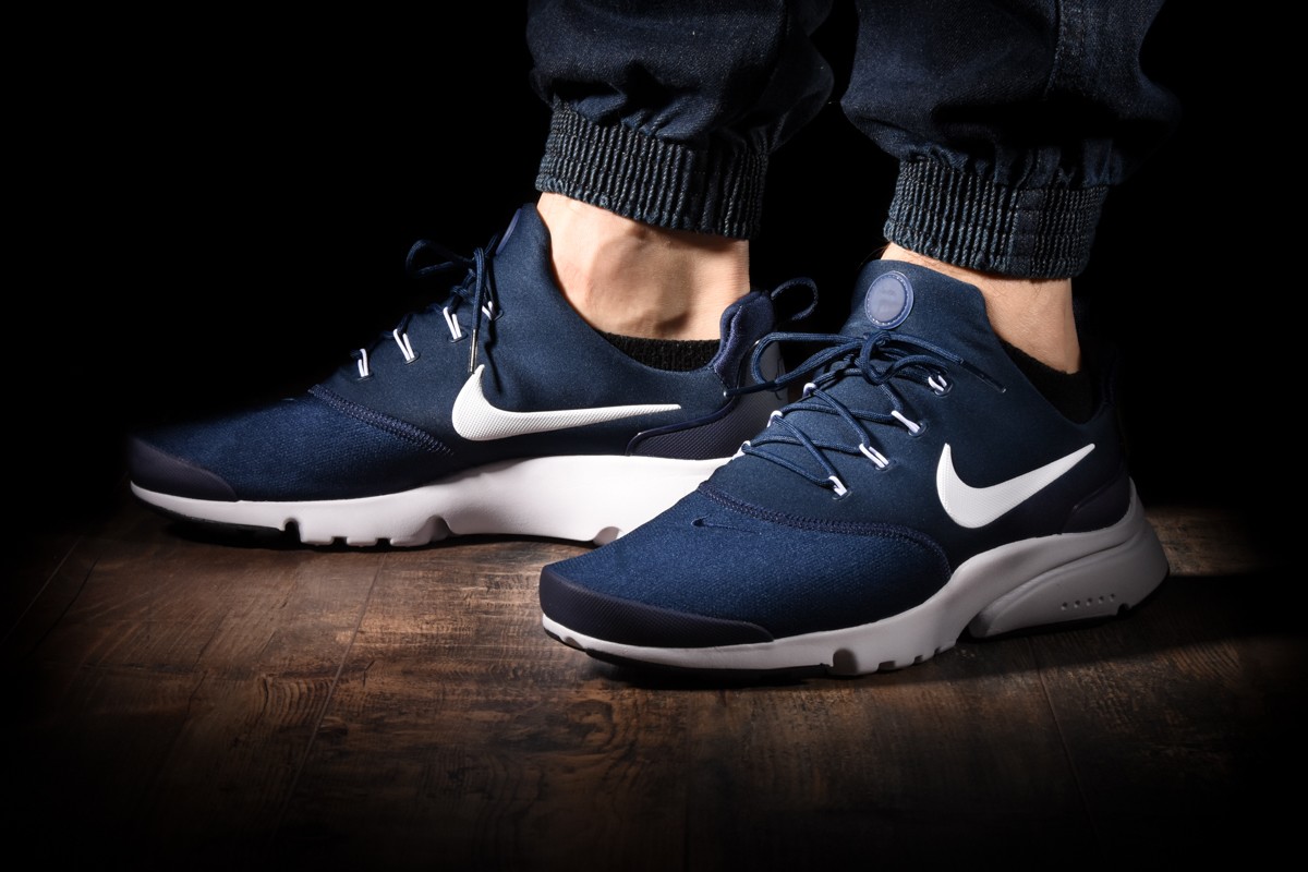 NIKE AIR PRESTO FLY MIDNIGHT NAVY