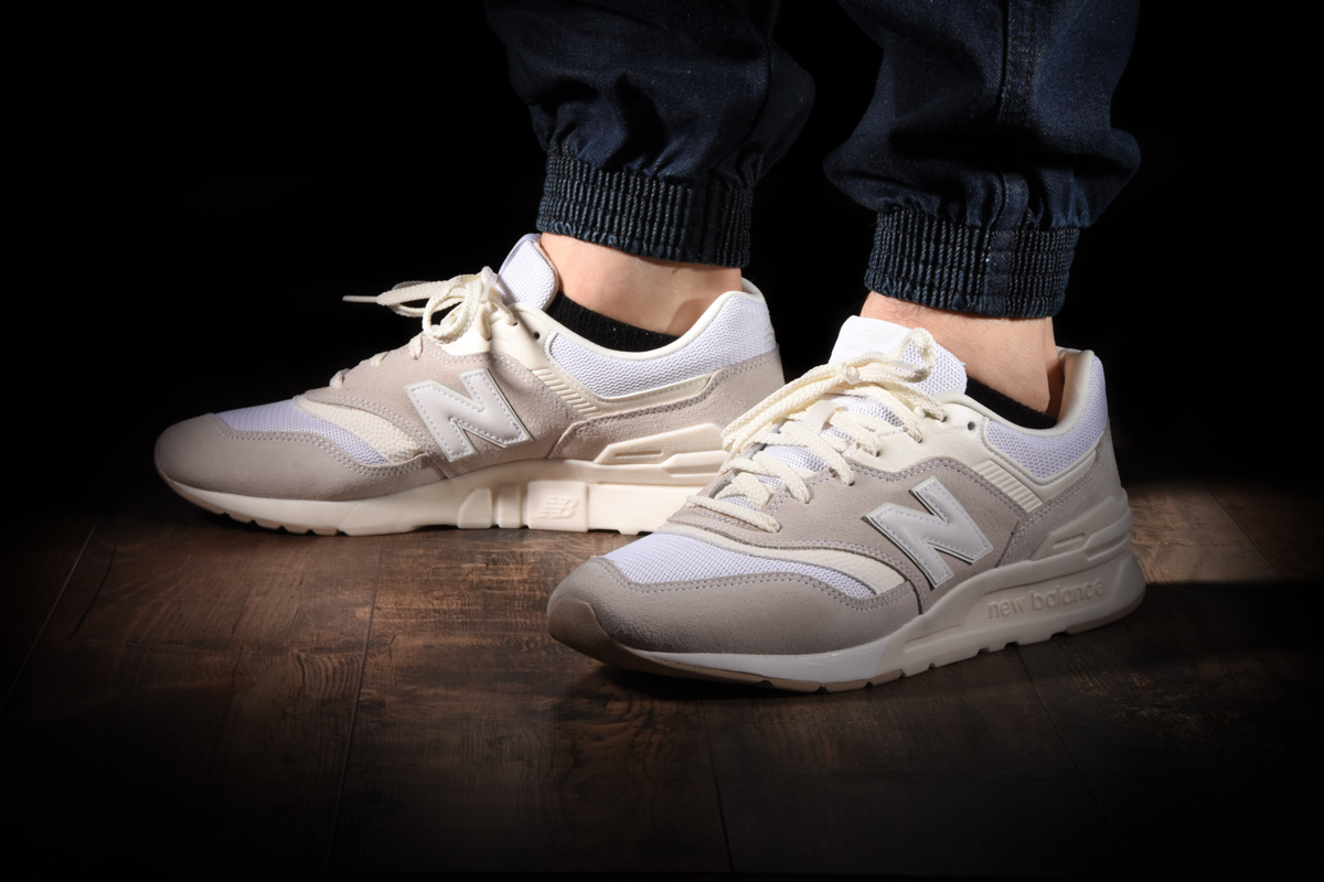 new balance 997 beige