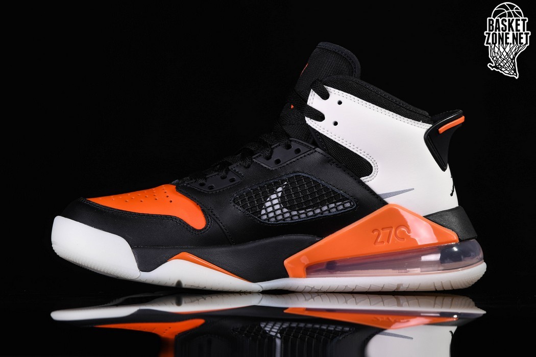 Jordan mars 27 shattered backboard hot sale