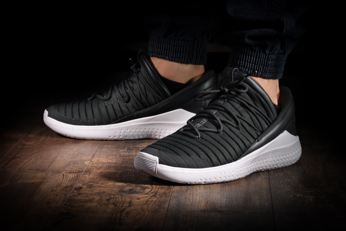 kids nike react 55