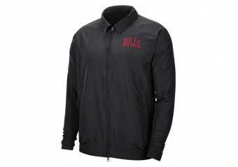 NIKE NBA CHICAGO BULLS ESSENTIAL LIGHTWEIGHT JACKET BLACK