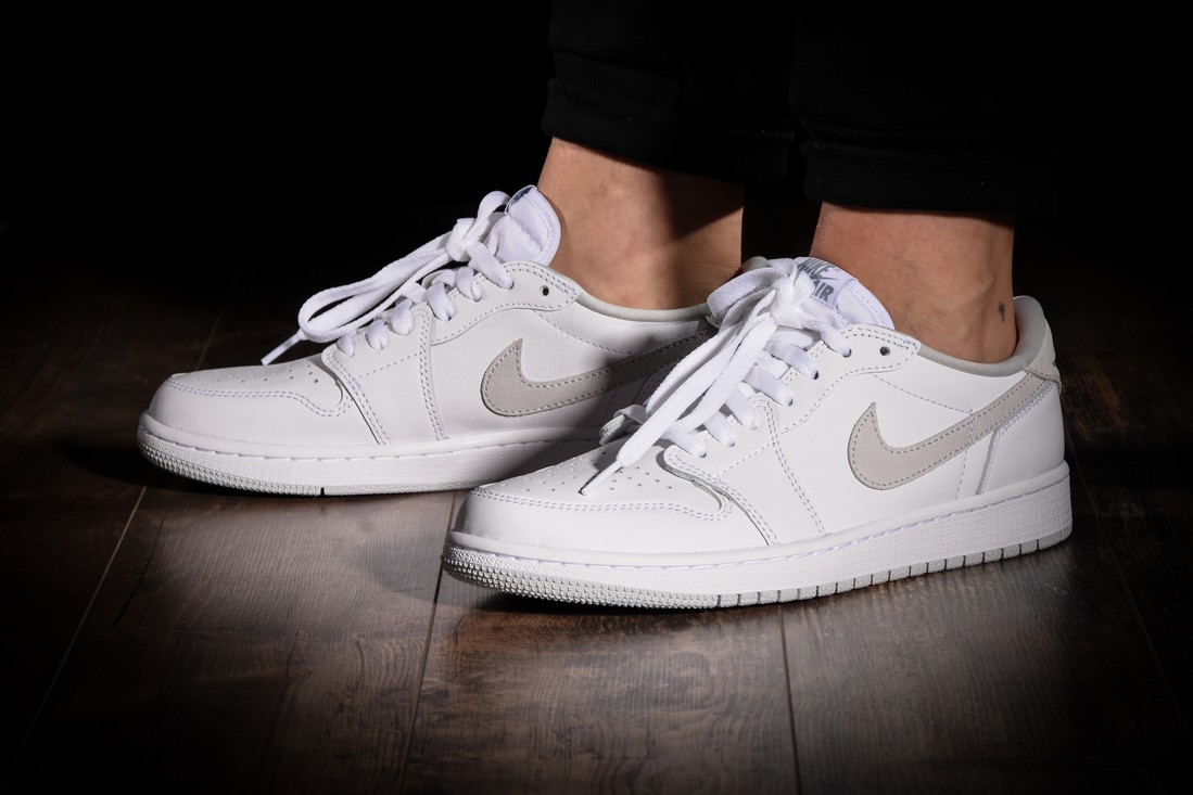 NIKE AIR JORDAN 1 RETRO LOW OG NEUTRAL GREY